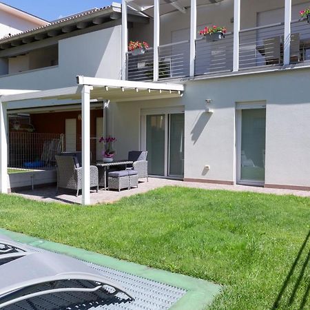 Appartamento Campagnola Con Giardino Privato E Due Camere Da Letto Dış mekan fotoğraf