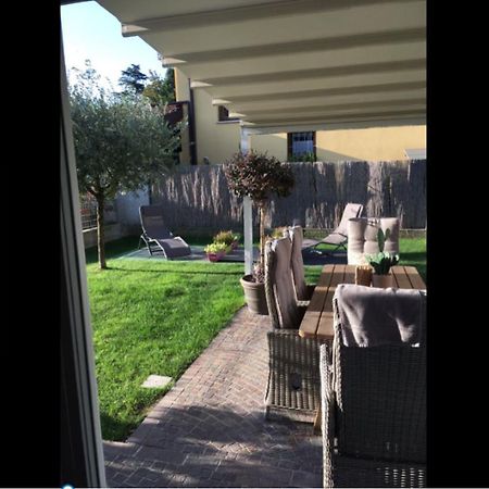 Appartamento Campagnola Con Giardino Privato E Due Camere Da Letto Dış mekan fotoğraf